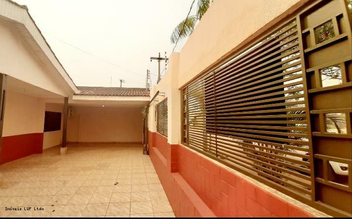 Casa, 4 quartos, 343 m² - Foto 1